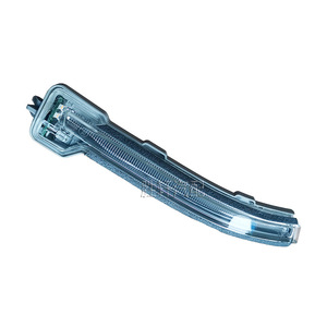 Luz Intermitente de Espejo Lateral para Ford Taurus 2015-2018, Repuesto Halógeno, Lado Izquierdo y Derecho, Material ABS - Product Image 2