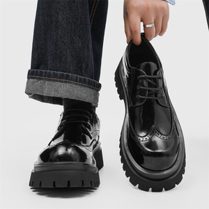 Zapatos de Hombre de Charol con Cordones, Diseño Británico Brogue, Estilo Casual de Negocios Coreano, para Boda, Colección Primavera Otoño Invierno 2026 - Product Image 2