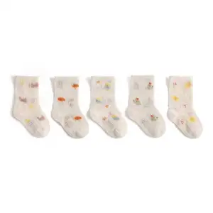 Neugeborene 0-3 Jahre alte Socken Sommer Mesh Baby Jungen Zubehör ohne Knochen Cartoon niedlichen mittleren Baby Mädchen Rohr Socken