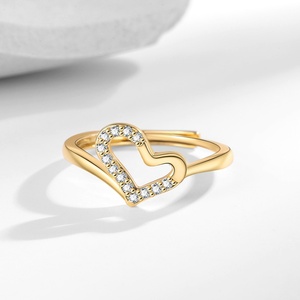 RFJEWEL 2026 Nouvelle Bague Ajustable en Plaqué Or/Argent avec Cœur et Zircon Cubique, Bijou Tendance pour Femme, Vente en Gros - Product Image 5