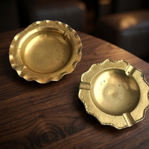 Cendrier de bureau rond en laiton vintage avec bord festonné, décoration d'intérieur - Product Image 5