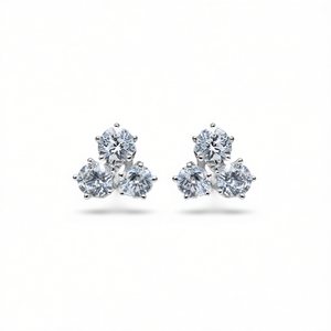 Orecchini in Oro Bianco con Diamanti Taglio Brillante Rotondo Colore D Naturali Classici Gioielli da Sposa per Donna - Product Image 1