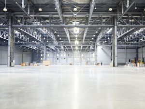 Atelier préfabriqué <span class=keywords><strong>en</strong></span> acier à ossature portique économique avec plan d'installation détaillé – Kits de charpentes <span class=keywords><strong>en</strong></span> acier de qualité supérieure - Product Image 6