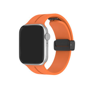 Pulsera más nueva, Correa con hebilla plegable magnética, correas de reloj de silicona para <span class=keywords><strong>Apple</strong></span> <span class=keywords><strong>Watch</strong></span> Series 9 8 7 Ultra 2 49mm 45mm 40mm - Product Image 5