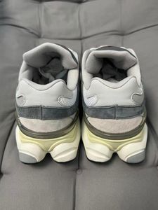 9060 Designer Customized Luxury Outdoor Sports Shoes Casual Retro Anti-Slip Cushioning <b>Running</b> Shoes All Seasons Fashion Trend - Product Image 2