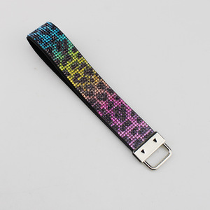 LLavero DE SEGURIDAD DE CRISTAL ostentoso para mujer, accesorios de autodefensa, llavero de pulsera con cordón de diamantes de imitación brillantes al por mayor - Product Image 5