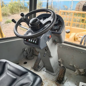 Compacteur Caterpillar 826H d'occasion, capacité de nivellement de 4 m, moteur Cummins, pompe, modèle 2021, puissant, efficace, fiable, durable, pour décharges - Product Image 4