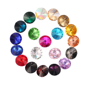 Strass en verre diamantés ronds personnalisés de 8 mm, 12 mm, 14 mm, à dos pointu, pour vêtements, chaussures, sacs - Polyvalents - Product Image 3