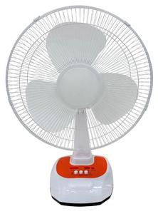 Ventilateur de table oscillant 13-17,9 pouces, 5 pales, moteur à balais, rechargeable solaire, télécommande, utilisation extérieure, contrôle numérique à trois vitesses - Product Image 4
