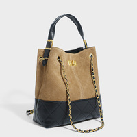 Sac bandoulière tendance en cuir véritable pour femme, style patchwork populaire, avec deux sangles et doublure en polyester, toutes saisons