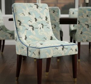Tela Decorativa Estampada con Grullas Japonesas y Nubes, por Metro, Textil Premium de Inspiración Tradicional para Muebles - Product Image 2
