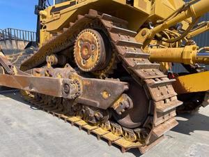 Venta Especial: Bulldozer Usado Caterpillar D9R de Alta Calidad con Motor Cummins de 242KW y Capacidad de Empuje de 16.6m - Product Image 6