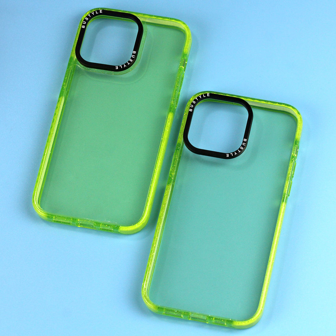 สีเขียวอ่อน