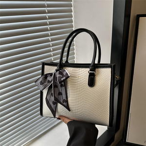 กระเป๋าสะพายหนังเรียบหรู สไตล์เรียบหรูสำหรับการประชุมทางธุรกิจของผู้หญิง สไตล์นักออกแบบมืออาชีพ - Product Image 6