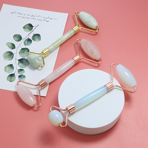 Ensemble de massage facial en quartz certifié ROHS anti-âge et blanchissant, outil de soin de la peau, rouleau de jade pour le visage - Product Image 2