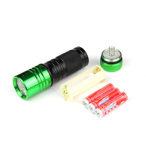 Nhà máy mới tùy chỉnh trắng <span class=keywords><strong>LED</strong></span> Đèn pin cầm tay <span class=keywords><strong>mini</strong></span> Pet Stain nước tiểu Detector với cơ thể nhôm - Product Image 5