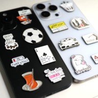 Adesivi per Telefono in Smalto Morbido Fashion Adventure 2026 |   Citazioni arabe incise su misura |   Decorazioni per Telefono Disponibili