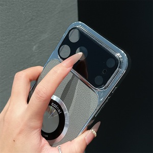 Custodia per <span class=keywords><strong>iPhone</strong></span> 17 Pro Max di Lusso con Motivo in <span class=keywords><strong>Pelle</strong></span>, Anti-Shock, Ricarica Wireless Magnetica e Protezione Fotocamera - Product Image 6