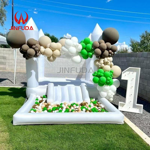 Château gonflable miniature personnalisé 4*2.5 blanc pour mariage, en PVC, capacité 100-500 kg, utilisation intérieure pour aires <span class=keywords><strong>de</strong></span> <span class=keywords><strong>jeux</strong></span> - Product Image 3