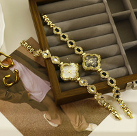 Montre à quartz pour femme en alliage, bracelet trèfle tendance, pierres précieuses colorées, best-seller, vente en gros en direct