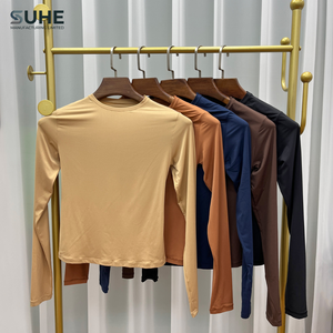 Camiseta SUHE de Manga Larga para Mujer, Estilo Urbano, Cuello Redondo, Ajustada, Sin Costuras, Elástica, Básica, para Combinar en Capas - Product Image 4