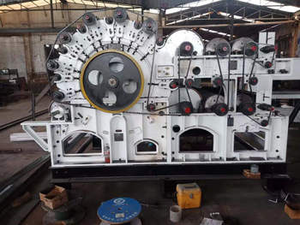 Macchina per la produzione di feltro in tessuto Non tessuto macchina per la produzione di rifiuti in fibra di poliestere e Nylon per la produzione di tessuti Non tessuti - Product Image 4