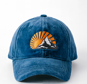 Gorras de Béisbol Verdes de Terciopelo Cálido, Gorra de Béisbol de 5 Paneles con Visera Curva Personalizada, Gorras Cálidas y Suaves para Exteriores - Product Image 2