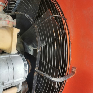 Compresor de aire usado 24 bar 350 <span class=keywords><strong>PSI</strong></span> 1070 Cfm 30m3/min ZEGA S95D Buen estado Compresor de aire de tornillo diésel Yuchai de segunda mano - Product Image 5
