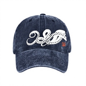 Gorra de Béisbol Unisex de Algodón con Diseño de Bordado de Personajes, Gorra Casual Ajustada de 6 Paneles, Logotipo en el Panel Izquierdo, Talla Adulto - Product Image 3