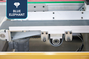 Ligne de production de panneaux de porte de meuble CNC Chargement et déchargement automatiques Scie à découper les portes en bois 4 côtés pour l'industrie - Product Image 2