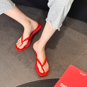 Sandali Jelly Donna Nuovi Modelli Estate 2026 <span class=keywords><strong>con</strong></span> <span class=keywords><strong>Tacco</strong></span> in Vetro Rosso Vino e Punta Quadrata, <span class=keywords><strong>Tacco</strong></span> Medio, <span class=keywords><strong>Infradito</strong></span> Slip-on <span class=keywords><strong>con</strong></span> Cristalli - Product Image 3