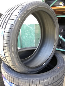SUV <span class=keywords><strong>Taxi</strong></span> Commercial Van Pneus 265/50R20 LT265/75R16 LT215/85R16 LT235/85R16 LT225/75R16 LT245/75R16 Thaïlande Chine Approvisionnement - Product Image 3