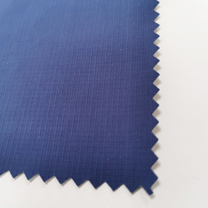 Tùy chỉnh màu sắc & in 100% nylon ribstop <span class=keywords><strong>taslon</strong></span> với hơn 10000mmh2o chống thấm nước & 5000g/mét vuông * 24hrs thoáng khí màu trắng PU lớp phủ - Product Image 5