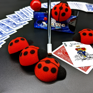 แมลงเต่าทองเต่าทองฟองน้ำสตรีทคลาสสิกเทคนิคกระต่ายพร็อพมายากล - Product Image 1