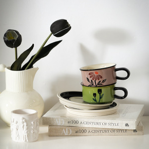 Service à café et thé finlandais vintage en porcelaine peinte à la main, motif floral, durable, style rétro, luxe léger, pour latte art - Product Image 2