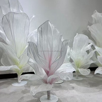 Arbre de fleurs géant en gaze fait main, design plissé, décoration florale 3D en gaze pour table, idéal pour les arrière-plans de mariage et les accessoires de photographie
