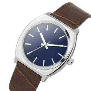 นาฬิกาผู้ชายคุณภาพสูงหรูหราของขวัญกล่องนาฬิกาผู้ชายและสร้อยข้อมือ