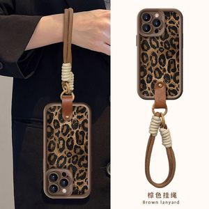 Funda para Teléfono con Estampado de Leopardo de Moda, Resistente a los Golpes, con Cordón, para iPhone 16 15 14 13 12 11 Pro Max, Fundas Móviles para Chicas a la Moda - Product Image 4