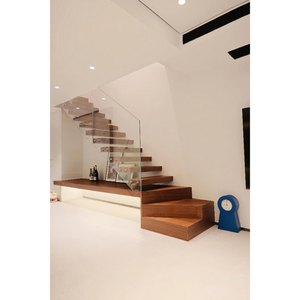 Escalier flottant innovant avec structure flottante unique et bande de roulement d'escalier confortable Sens visuel Escalier de <span class=keywords><strong>suspension</strong></span> - Product Image 1