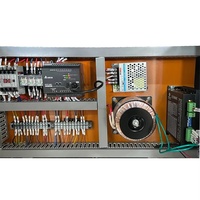 Machine d'étiquetage automatique horizontale pour flacons et tubes circulaires