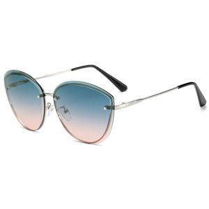 Lunettes de soleil œil de chat pour femmes, monture complète, verres dégradés, monture en métal tendance, protection UV 400, protection solaire pour adultes - Product Image 5