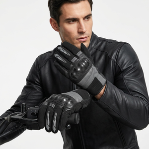Gants de moto en cuir SAAR INDUSTRIES, design à doigts entiers avec protection rigide des articulations, compatibles écran tactile, imperméables et respirants - Product Image 1