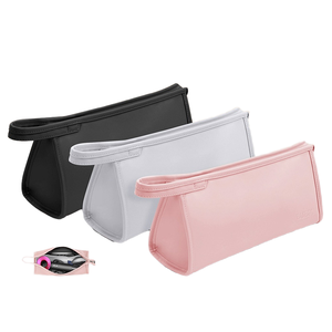 Waterproof Women's <b>Travel</b> Makeup <b>Cosmetic</b> PVC Zipper Closure Letter Pattern Transparent Logo Custom <b>Bags</b> - Product Image 1