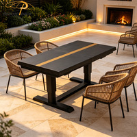 Mesa de Comedor Extensible Rectangular Moderna con Tapa de Vidrio y Estructura Metálica con Acabado en Polvo, Hidráulica, para Exteriores