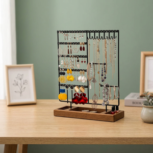 Exhibidor de Joyería Rectangular Moderno con Espejo y Base de Madera para Organizar Collares y Pendientes - Product Image 6