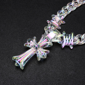 <span class=keywords><strong>Collana</strong></span> con Croce Hip-Hop Trendy Europea e Americana con Ciondolo in <span class=keywords><strong>Resina</strong></span> Acrilica Trasparente <span class=keywords><strong>Colorata</strong></span> a Goccia d'Acqua, Catena a Maglie, Vendita all'Ingrosso - Product Image 2