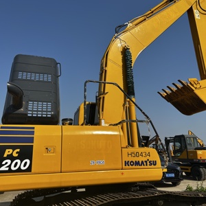 Venta superior usado KOMATSU PC200 210 220 excavadora usada 20 toneladas excavadoras usadas Japón en buenas condiciones con buen precio para la venta - Product Image 2