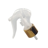 Flacon pulvérisateur cosmétique en plastique anti-déversement avec pompe PP haute précision à brume fine et fermeture UV dorée 24/410 28/410, verrouillage haut-bas