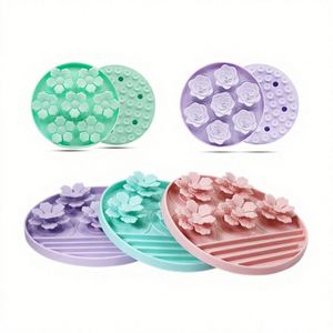 Cross-border New Silicone Pet Claw Flower Double-layer Licking <b>Mat</b> Non-slip Anti-choking Slow-feeding Pad Dogs Food Bowl Suction - Product Image 2