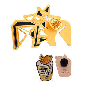 Saudi tùy chỉnh Pin Maker logo nhà sản xuất y tế nút cứng huy hiệu phim hoạt hình Trâm hijab kim loại ve áo men pins cho mũ - Product Image 4